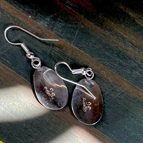 Hopi bearpaw earrings - Picture 3 of 3